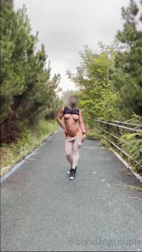 【2023-08-26】Sex Slot Machine Video.m4v